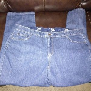 Just My Size Sz 22 Average length Blue Jeans